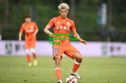 lol外围官网:莱斯特城客场大胜，四连胜气势如虹